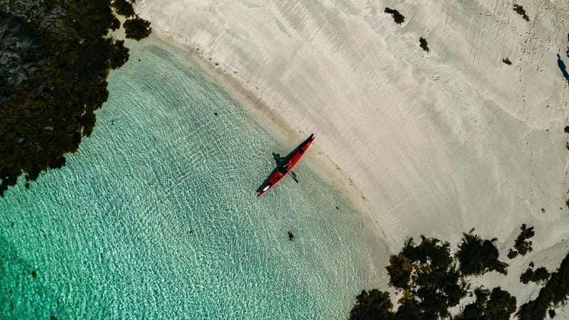 Lofoten: Guided Kayak Experience - Key points at a glance