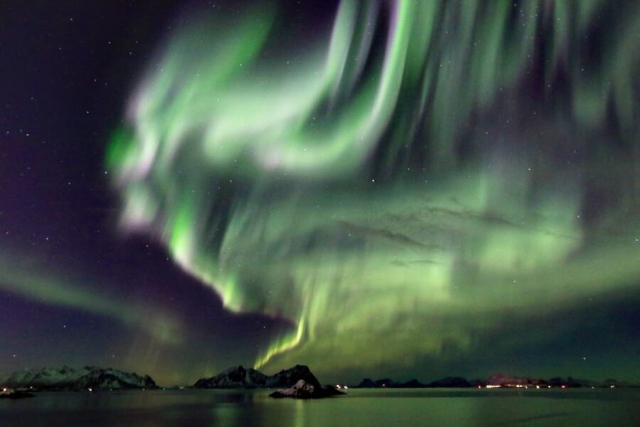 Lofoten: Northern Lights Tour with Photographer - Learning to photograph the aurora