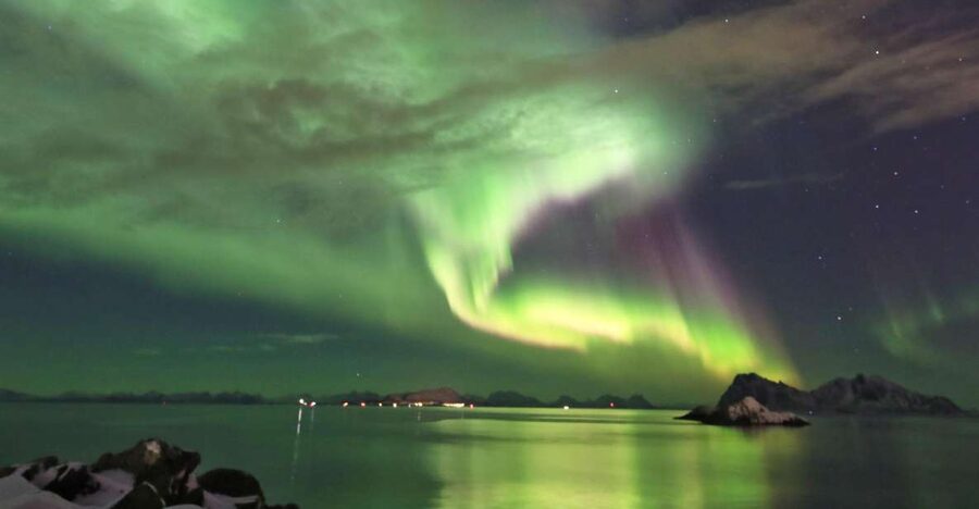 Lofoten: Northern Lights Tour with Photographer - Following the weather instead of following a fixed route