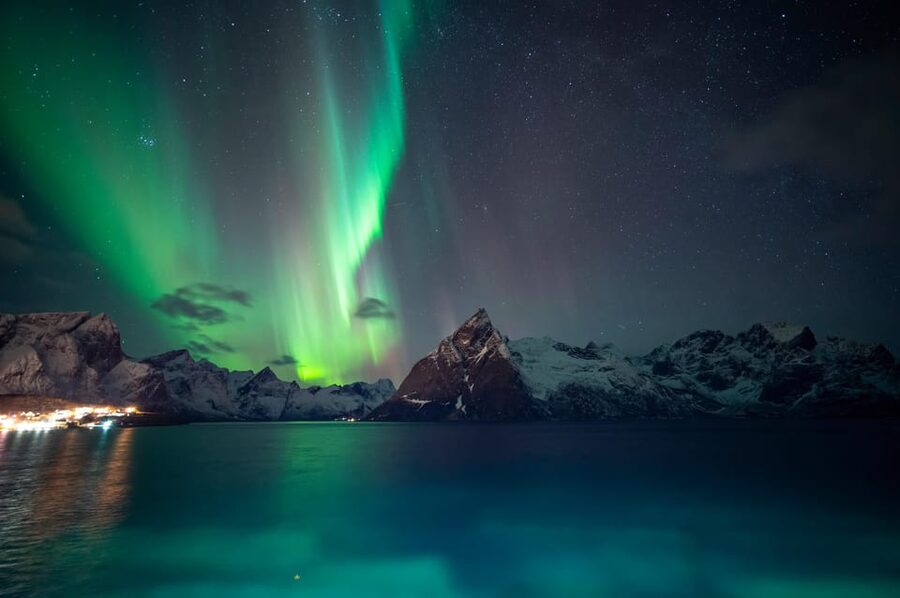 Lofoten: The Aurora Jæger – Northern Lights Hunt with Local - Meeting your guide in Svolvær or Kabelvåg