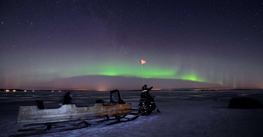Luleå : Northern Lights Tour on a Snowmobile drawn Sled - Leaving Brändön Lodge after dark