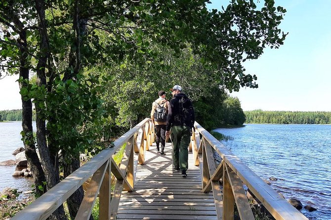 Magical Taiga Forest Hike with Lunch and Transportation - A gentle walk through Liesjärvi National Park