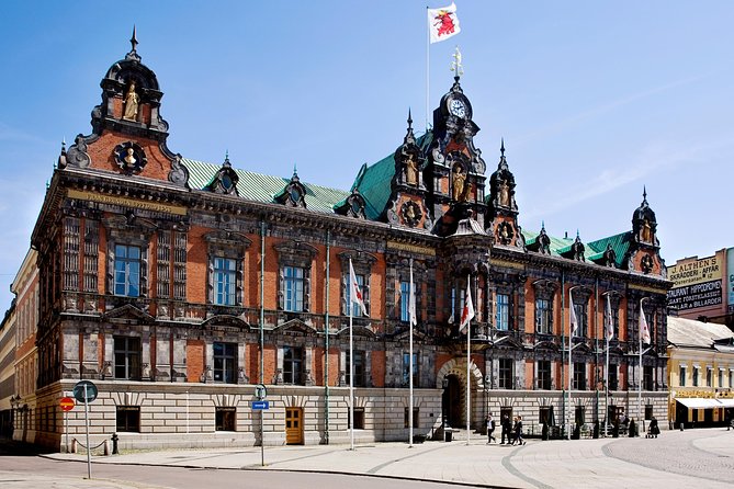 Malmö & Lund Tour, Crossing the Øresund Bridge to Sweden - Who should book this experience?