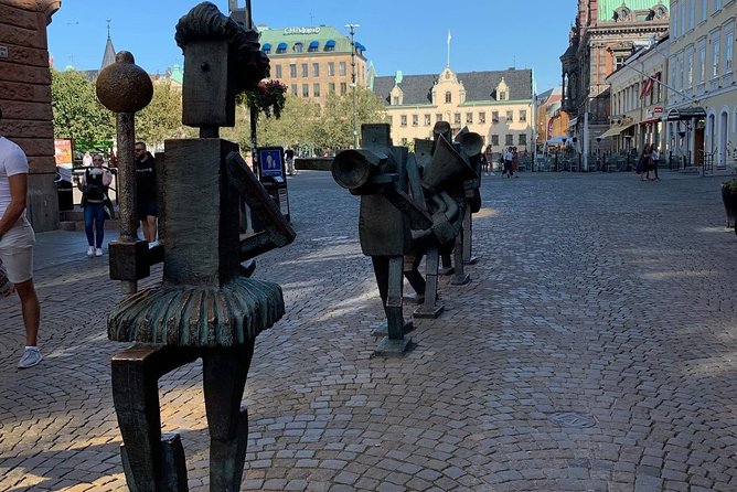 Malmo Walking Tour, 3 hours (small group) - Lilla Torg brings Malmö down to street level