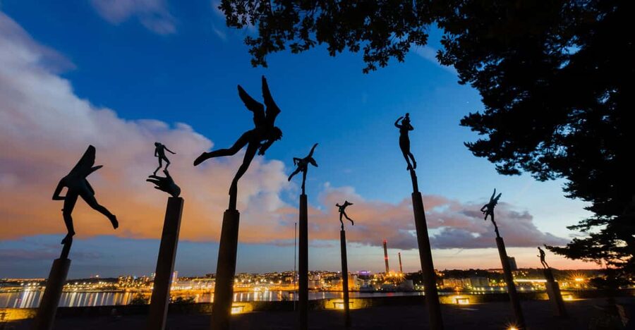 Millesgården Museum: sculpture park and art galllery - Starting in the sculpture park
