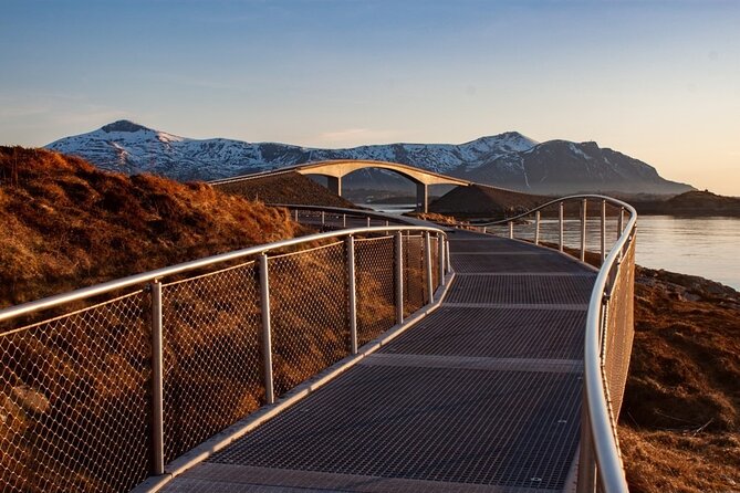Molde and Atlantic Ocean Road Audio Tour - Farstadsanden and Elnesvågen add small surprises