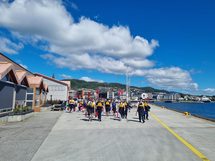 Molde - Guided kayak tour - Families, beginners, and mixed groups