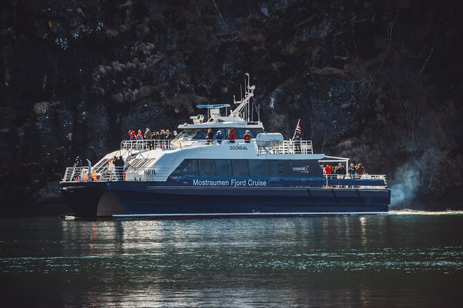 Mostraumen Fjord Cruise - the local operator - Weather, winter ice, and what to wear