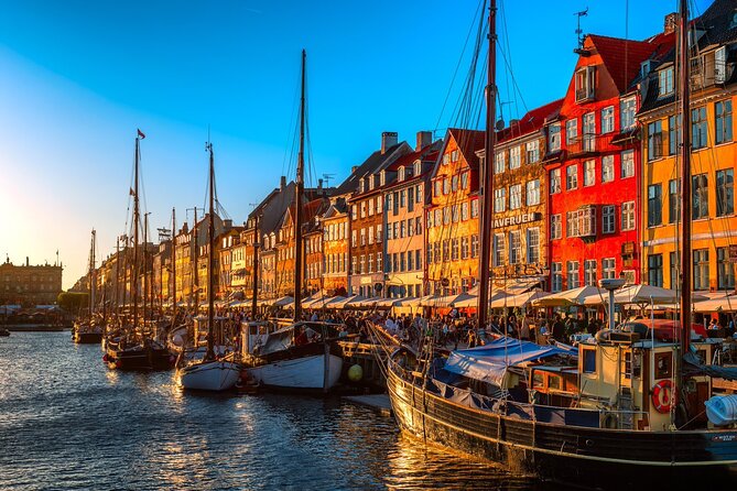 Native Walking Tour to Copenhagen - Rosenborg Castle and the king’s garden