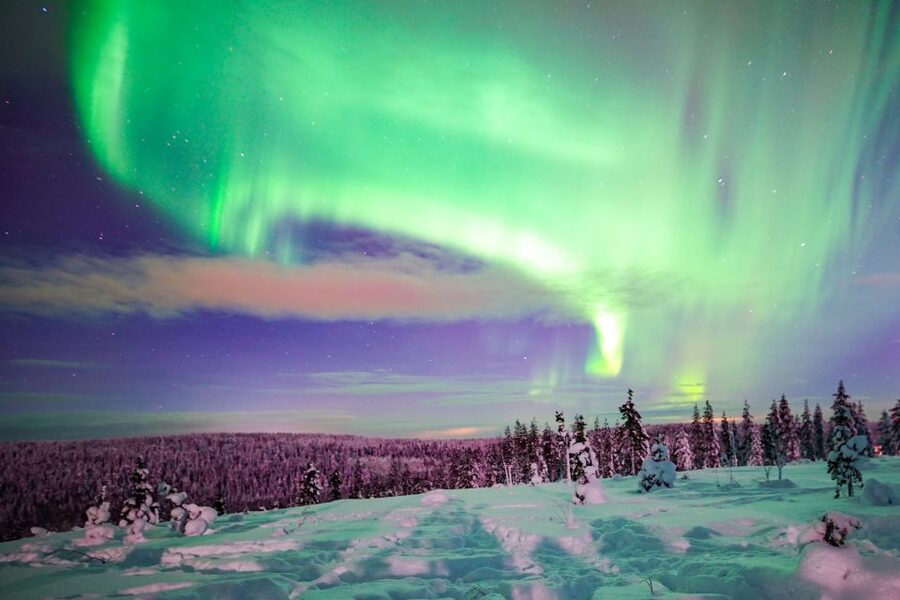 Night Snowshoeing Adventure under the Northern Lights - The fire, snack, and Finnish outdoor lesson