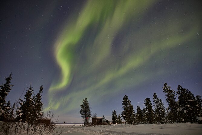 Northern Light Photo tour - The search for a clear patch of sky