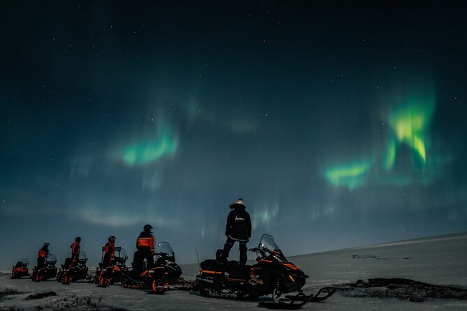 Northern Lights Adventure By Snowmobile - Learning to handle the snowmobile at 19:00