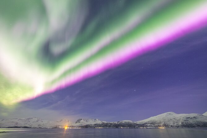 Northern Lights Adventure with Greenlander, 8 people max - Photography help, tripods, and the photos you receive