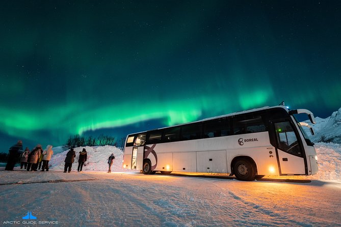 - Northern Lights Chase with Photo Package Included - Staying warm during a long Arctic wait