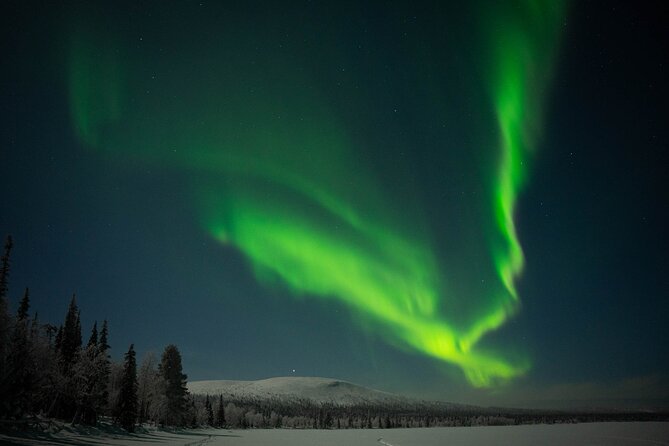 Northern Lights Hunting Photography Tour in Levi - What happens at the viewing stops