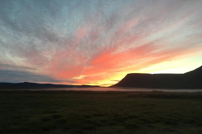 Northern Lights Midnight Adventure Small-Group from Reykjavík - The stops are chosen for darkness, not sightseeing