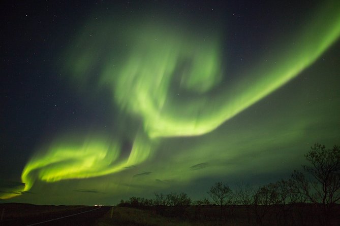 Northern Lights Night Tour from Reykjavik - What happens at the viewing stops