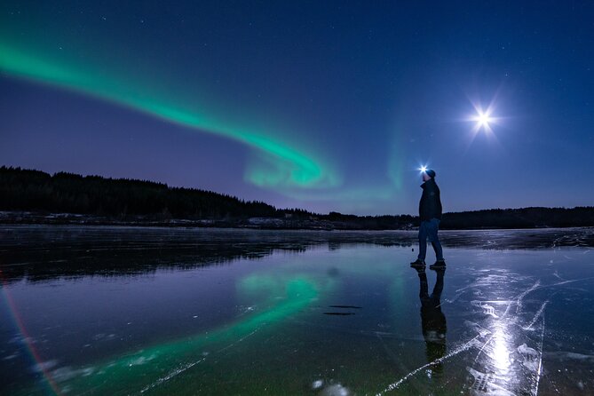 Northern Lights Small-Group Tour with Hot Chocolate & Photos - What the aurora may look like to your eyes