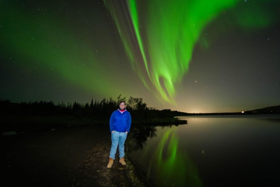 Northern Lights Tour From Reykjavik with Photography - Getting photos without mastering night photography