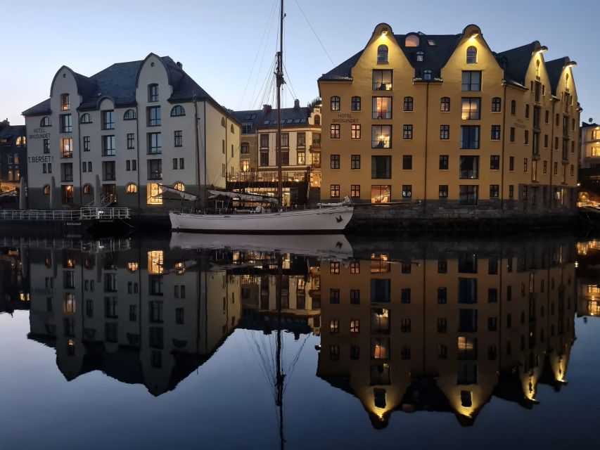 Norwegian Coastal Cities: Smartphone Audio Guide App - What the 365-day access means for your itinerary