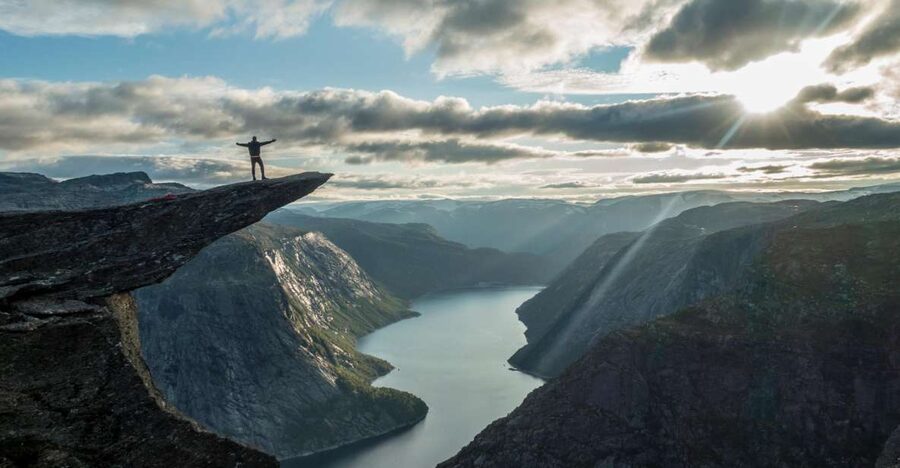 Odda: Trolltunga Via Ferrata, Sunset and Sunrise - Why this Trolltunga trip feels different