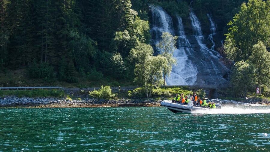 Olden: Nordfjord RIB Boat Tour with Live Commentary - Key points to know before booking