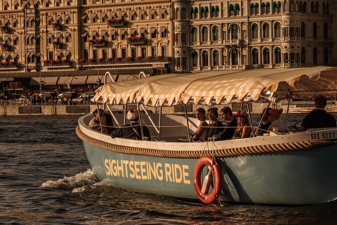 Open Electric Boat Ride in Stockholm with Live-Guide - Why seeing Stockholm by electric boat works so well