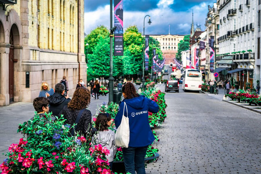 Oslo: 3-hour Highlights & Vigeland Park Private Walking Tour - Key points at a glance