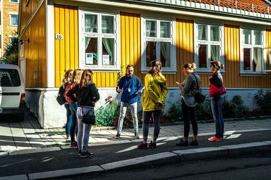Oslo: 3-hour Private Walking Tour of Bohemian Grünerløkka - Our Saviour’s Cemetery and Oslo’s literary trio