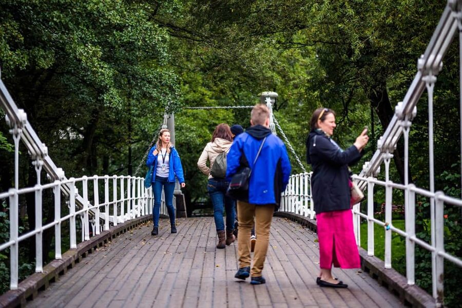 Oslo: 3-hour Private Walking Tour of Bohemian Grünerløkka - Price, languages, and private-tour value