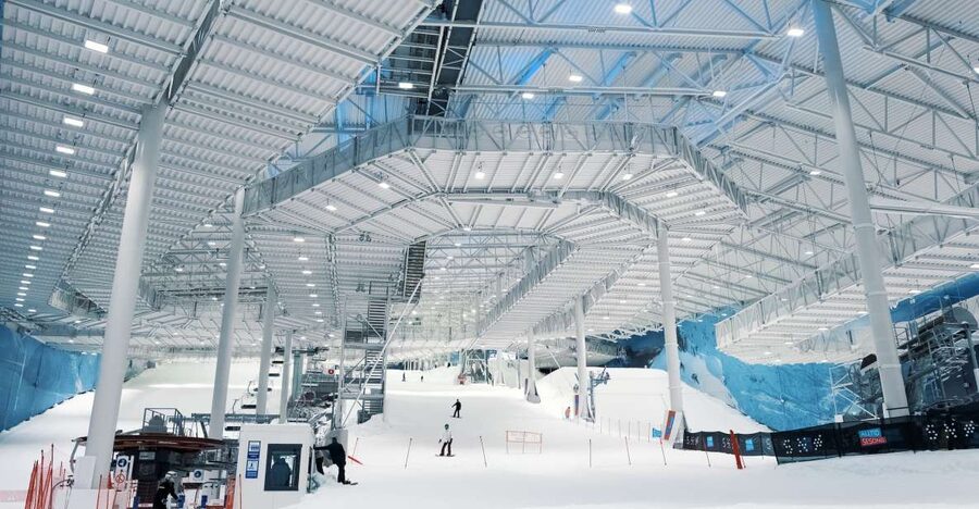 Oslo: Day Pass for Downhill Skiing at SNØ Ski Dome - Choosing between three alpine slopes