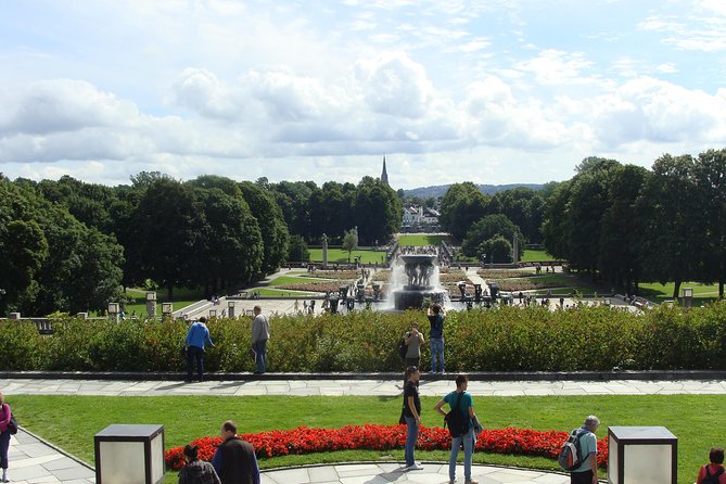 Oslo Discovery Tour - Vigeland Park, where explanation makes the difference