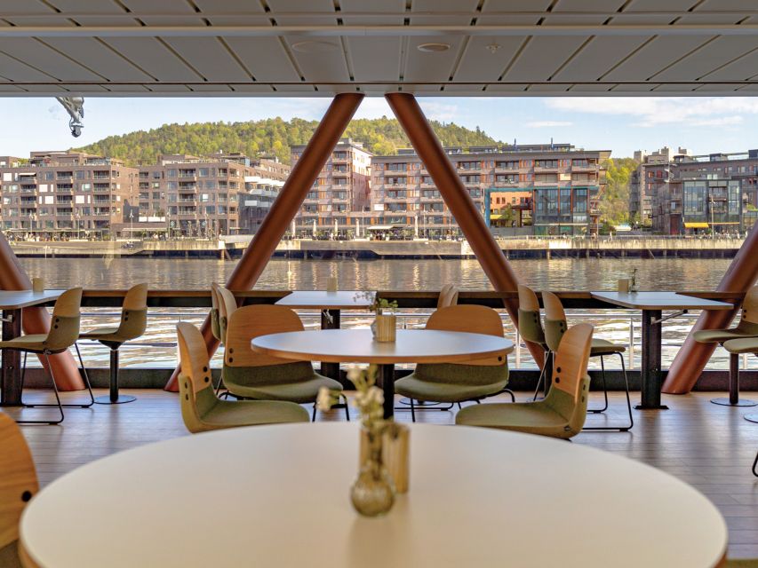 Oslo: Electric Boat Cruise with Brunch - What the one-course brunch is really like
