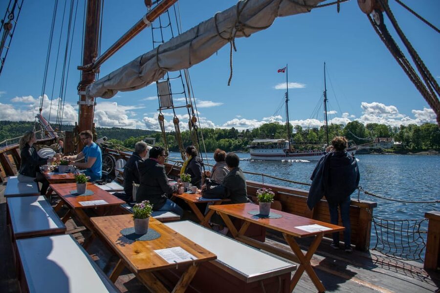 Oslo: Fjord Mini Cruise by Wooden Sailing Ship - Who should book this mini cruise?