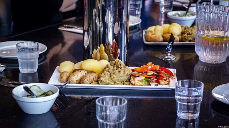Oslo: Food Tasting and Walking Tour with a Local - A Norwegian food tour with a walk through local Oslo
