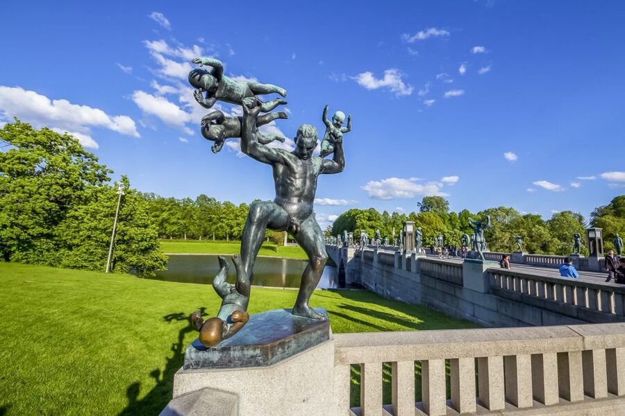 Oslo: Grand City Sightseeing Tour by Bus with Fjord Cruise - Key points to know before booking
