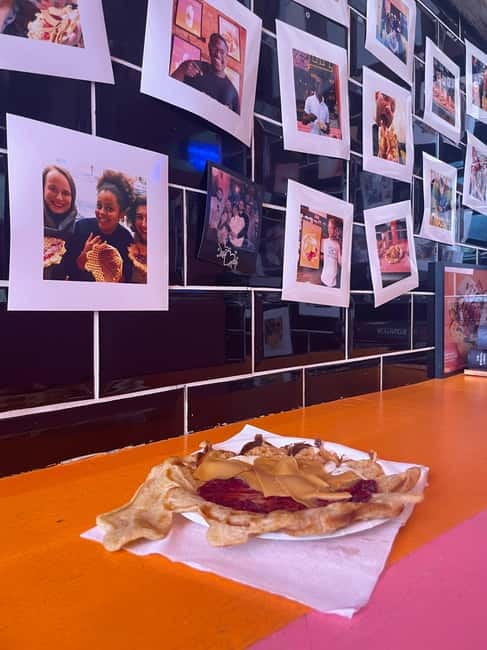 Oslo: Grünerløkka Food & Culture Walking Tour - Brown cheese, waffles and the sweet finish