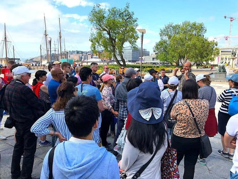 Oslo: Guided Walking Tour of Central Oslo - Why the Tiger is a smart place to begin
