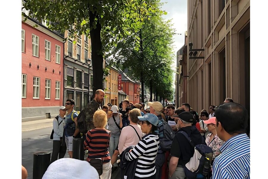 Oslo: Guided Walking Tour of Central Oslo - The $15 price and what you receive