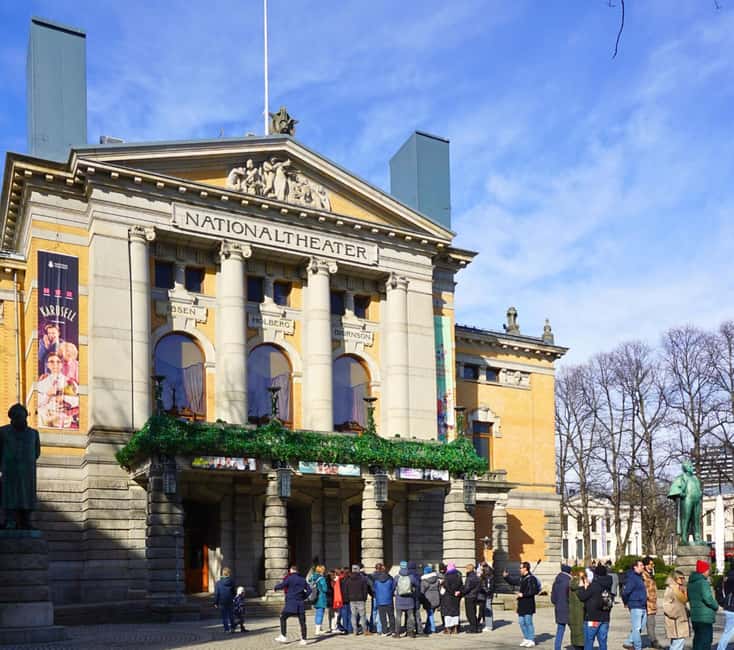 Oslo: History, Art and Secrets Tour - The Oslo Stock Exchange and the story of rebuilding