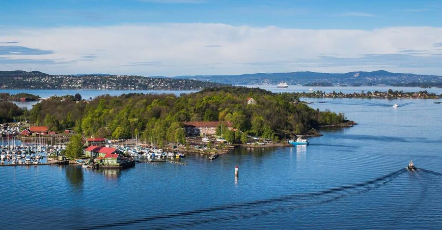 Oslo Nature Walks: Island Hopping Tour - Starting beside Oslo City Hall