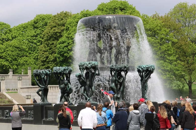 Oslo: Oslo Discovery Tour with 2 Museums Included - Oslo’s Central Sights from the Coach