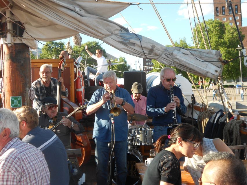 Oslo: Oslo Fjord Cruise with Live Jazz Music & Shrimp Buffet - Jazz that fits the pace of the boat