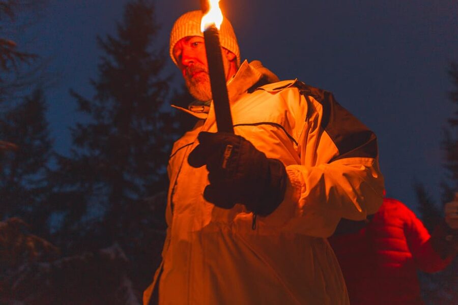Oslo: Snowy Forest Torchlight Walk with Campfire - What the 45-minute torch walk is really like