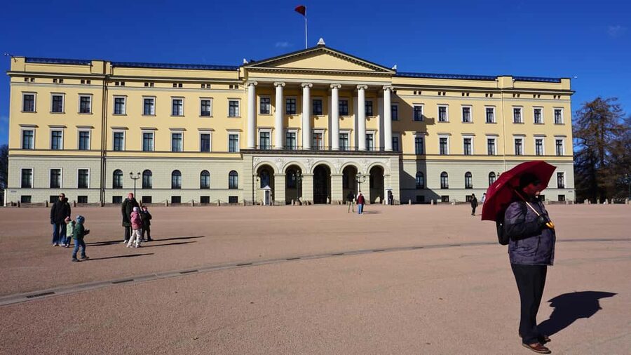 Oslo: Tour with a Michelin star chef - How the small group changes the experience