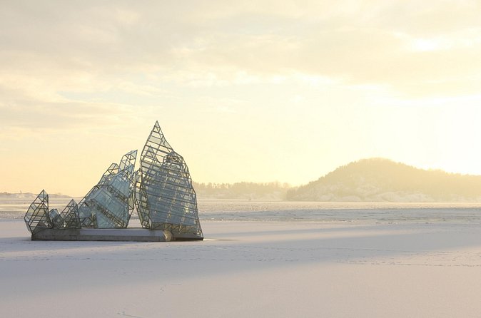 Oslo Winter Highlights Bike Tour - Following Karl Johans Gate into the city center