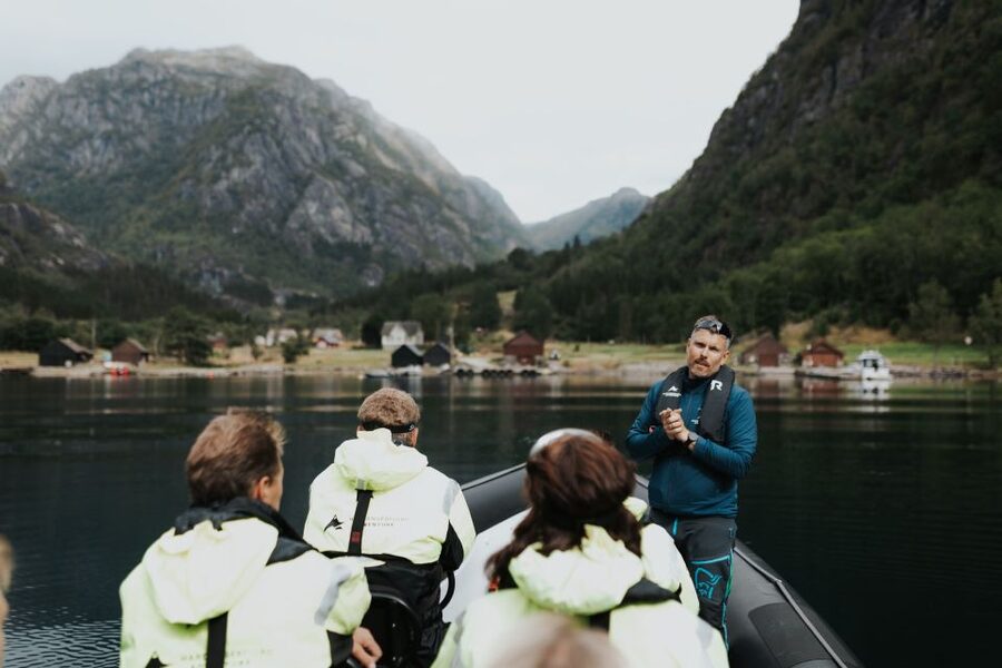 Øystese: Hardangerfjord RIB safari to the Fyksesund branch - Kvamsøy provides a short scenic pause
