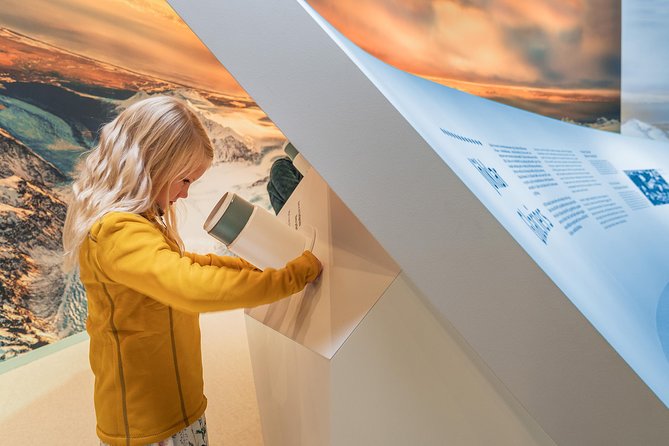 Perlan - Wonders of Iceland Experience - The exhibits cover wildlife, glaciers, and Icelandic nature