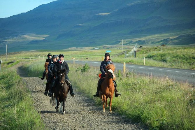 Private 3-Hour Horseback Riding Tour - Guides who shape the experience