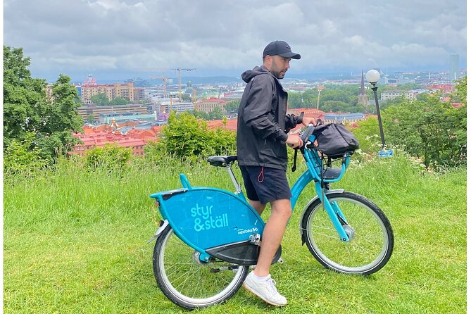 Private Bike Tour in Gothenburg with Pickup - Gustav Adolf’s Square and the city’s civic heart